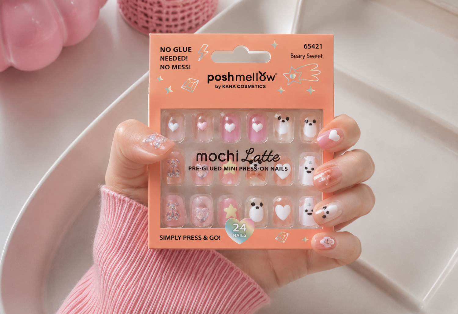 Mochi Latte Mini Pre-Glued Nails: Cuddle Barra 65422