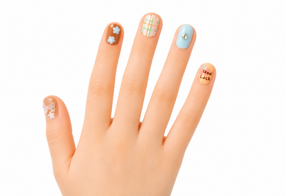 Mochi Latte Mini Pre-Glued Nails: Pixie Whisper 65417