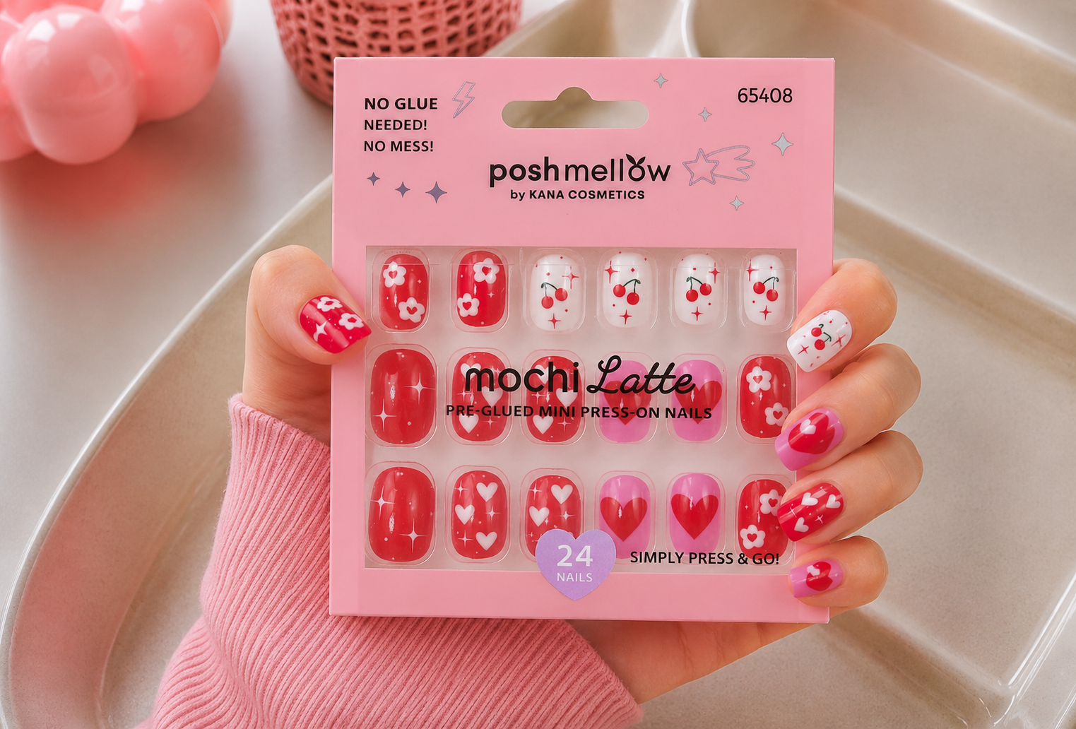 Mochi Latte Mini Pre-Glued Nails: Flowers and Hearts 65408