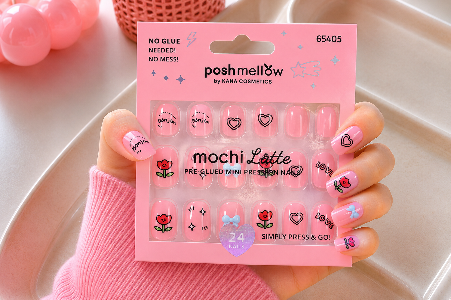 Mochi Latte Mini Pre-Glued Nails: Love and Flowers 65405