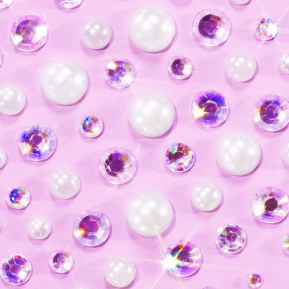 Gem It Up - Burlesque Pearls - Poshmellow Beauty