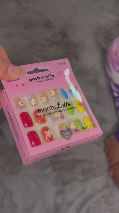 Mochi Latte Mini Pre-Glued Nails: Flowers and Smiley 65410